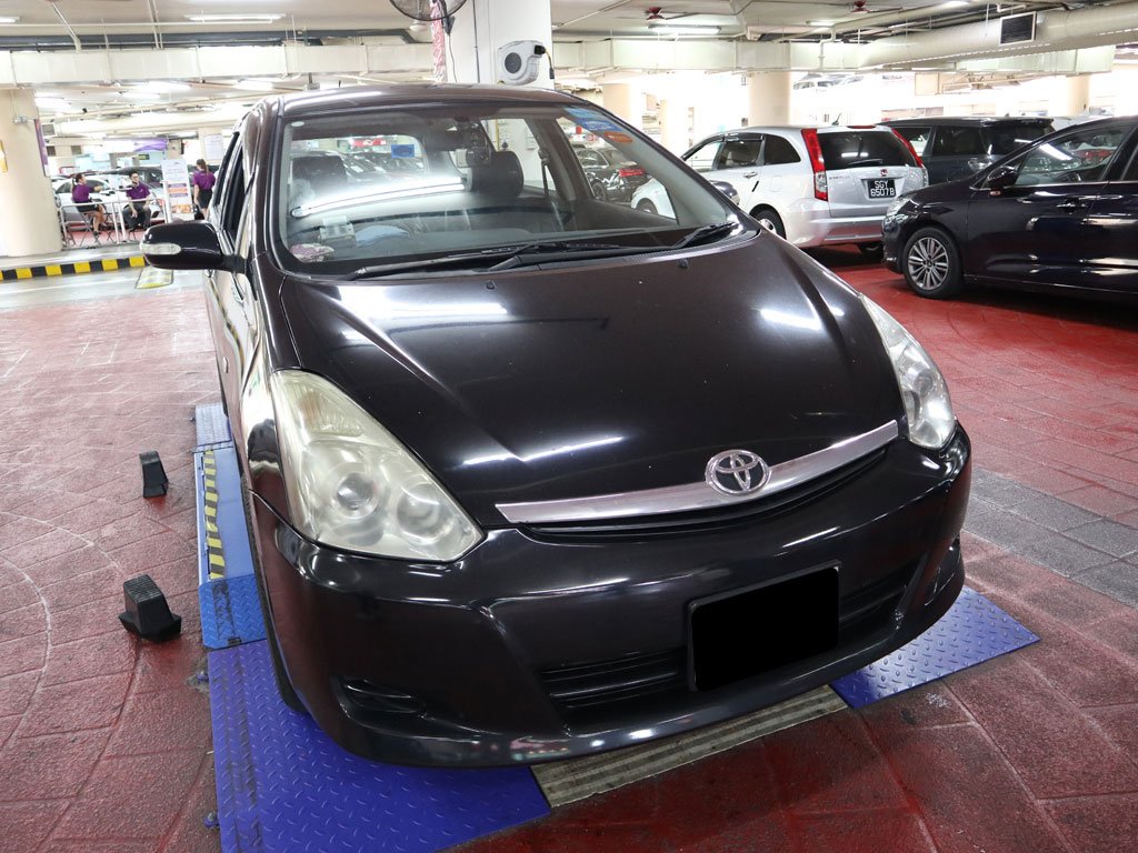 Toyota Wish 1.8A (COE till 04/2024)