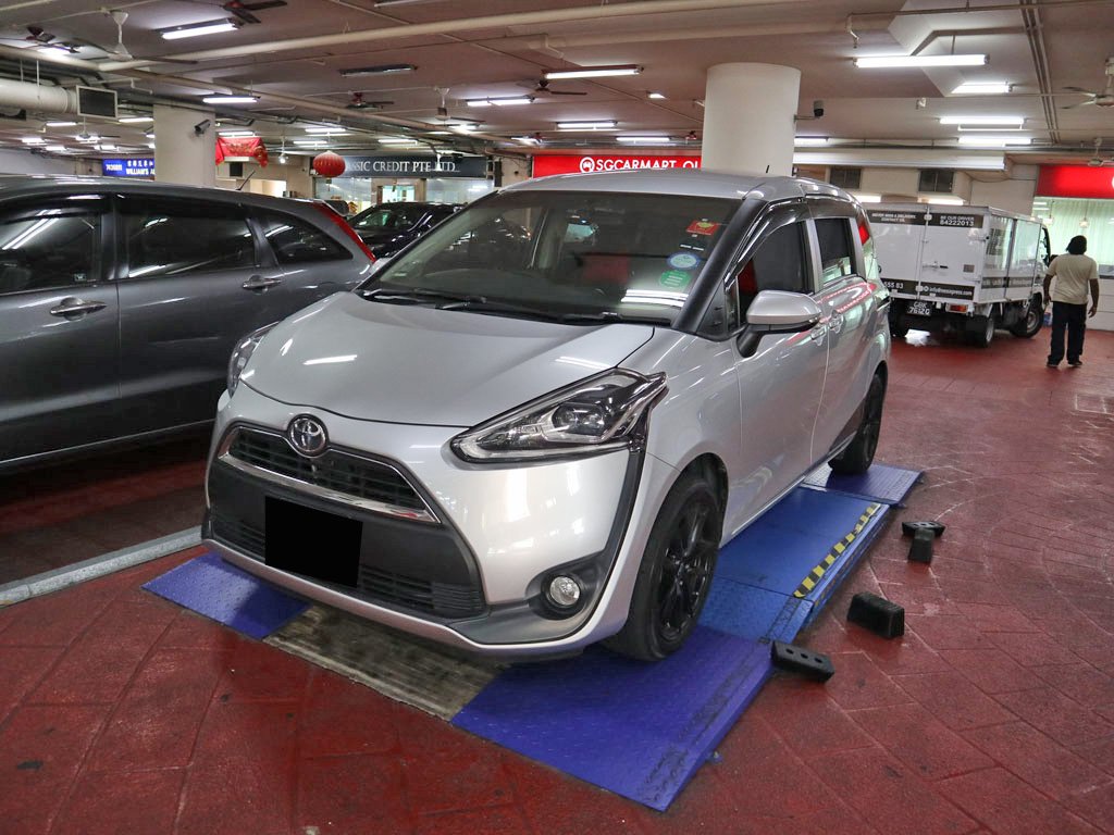 Toyota Sienta 1.5G CVT