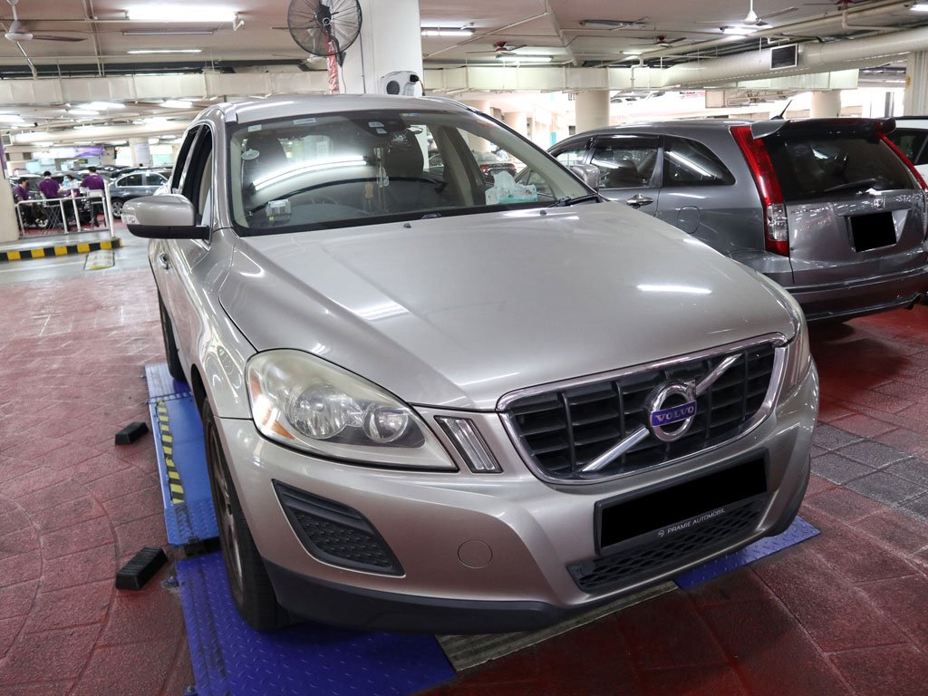 Volvo XC60 T5 2.0A Turbo