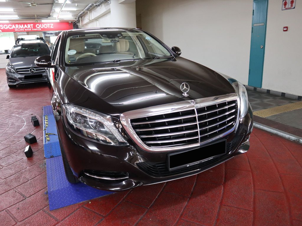 Mercedes Benz S400L (R19 LED)