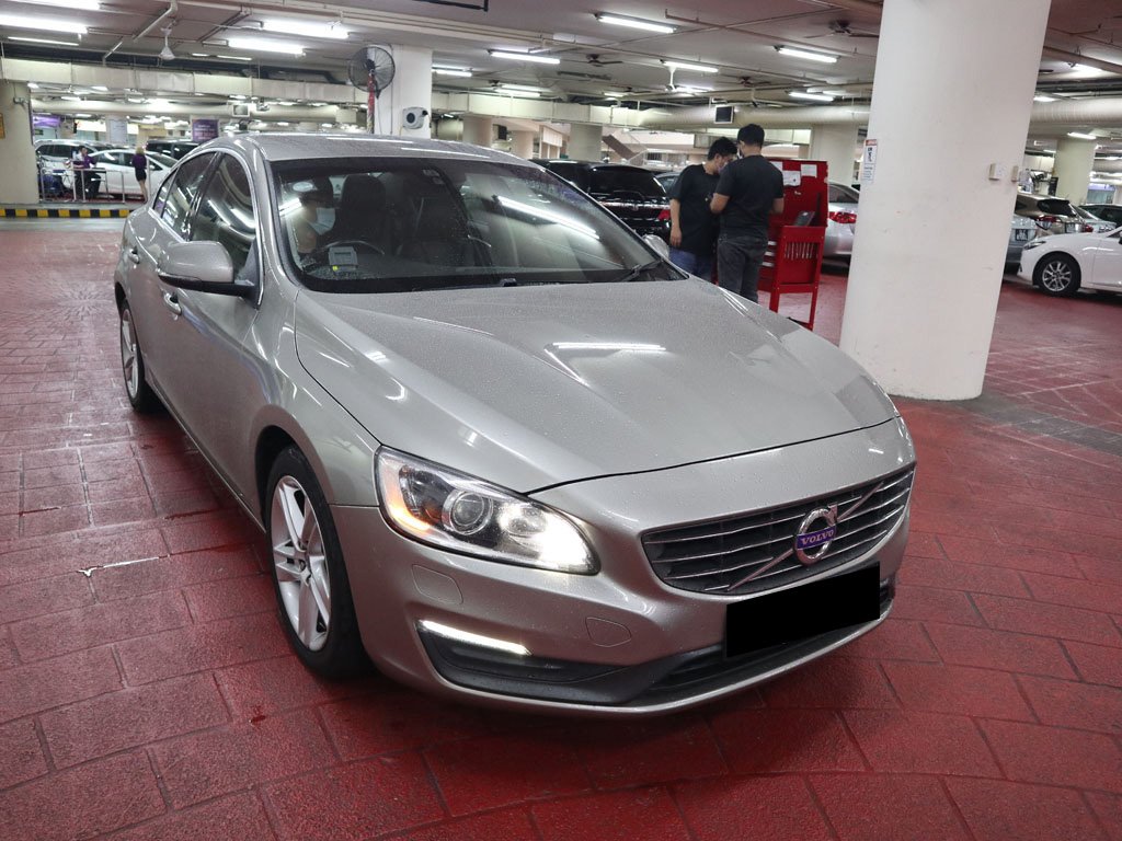 Volvo S60 T5 2.0A