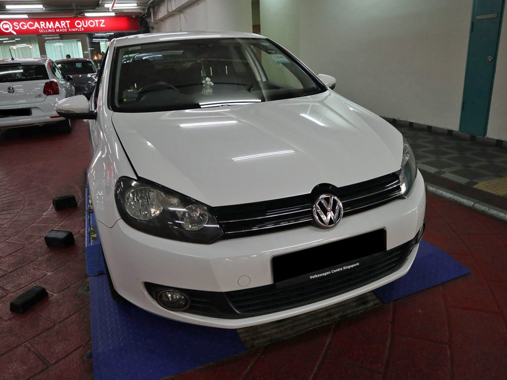 Volkswagen New Golf 1.4A