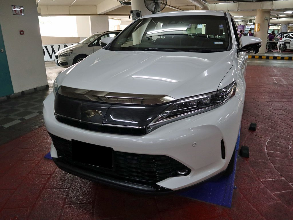 Toyota Harrier M Grade