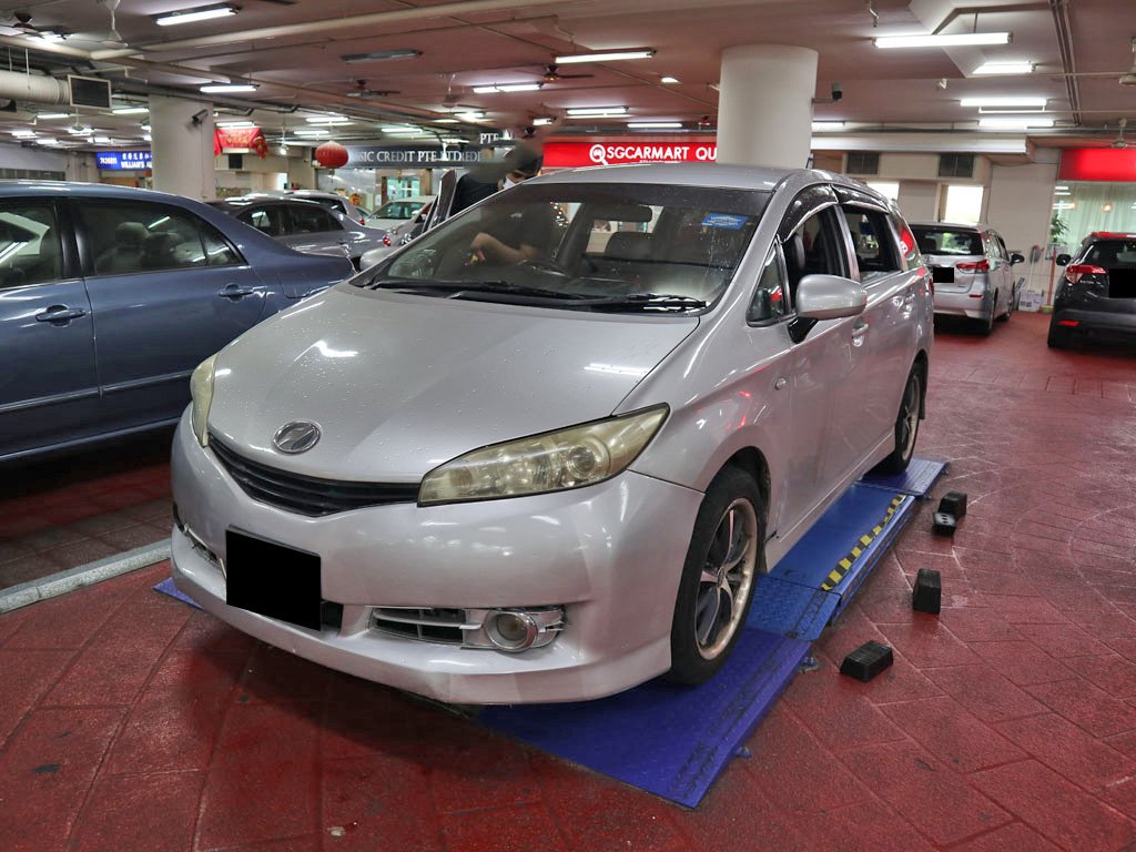 Toyota Wish 1.8X A (COE till 09/2029)