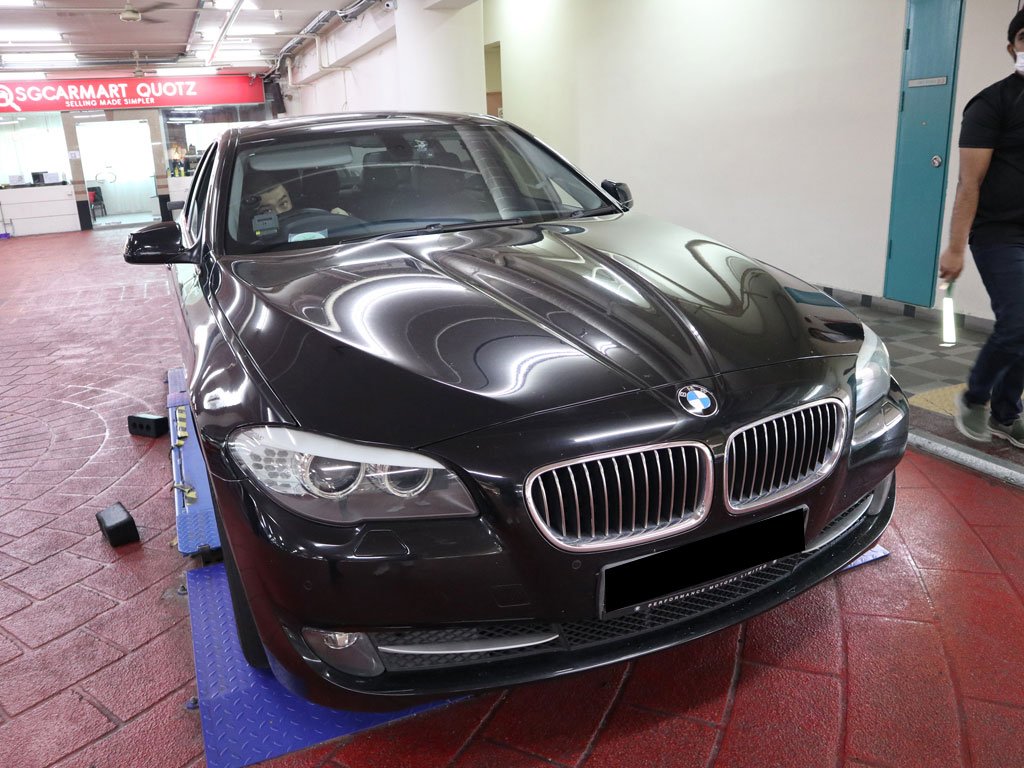 BMW 523I 2.5A (COE till 05/2030)