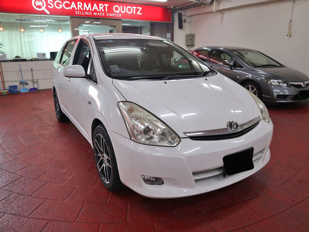 Toyota Wish 1.8A (COE till 04/2026)