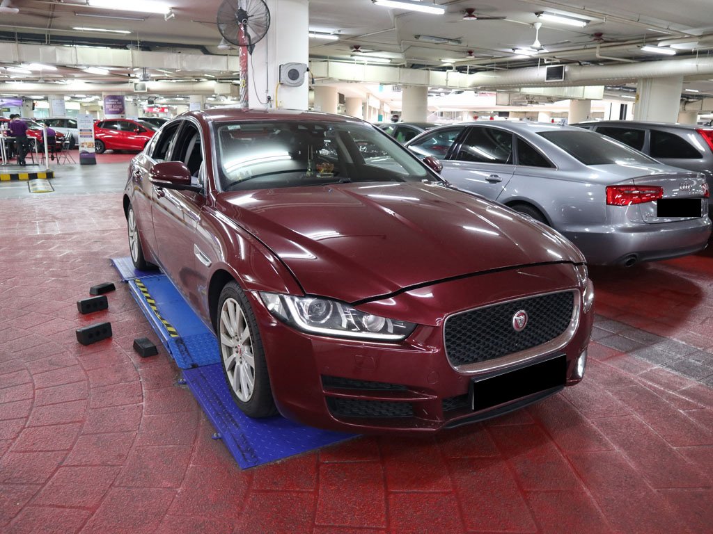 Jaguar XE 2.0A TSS