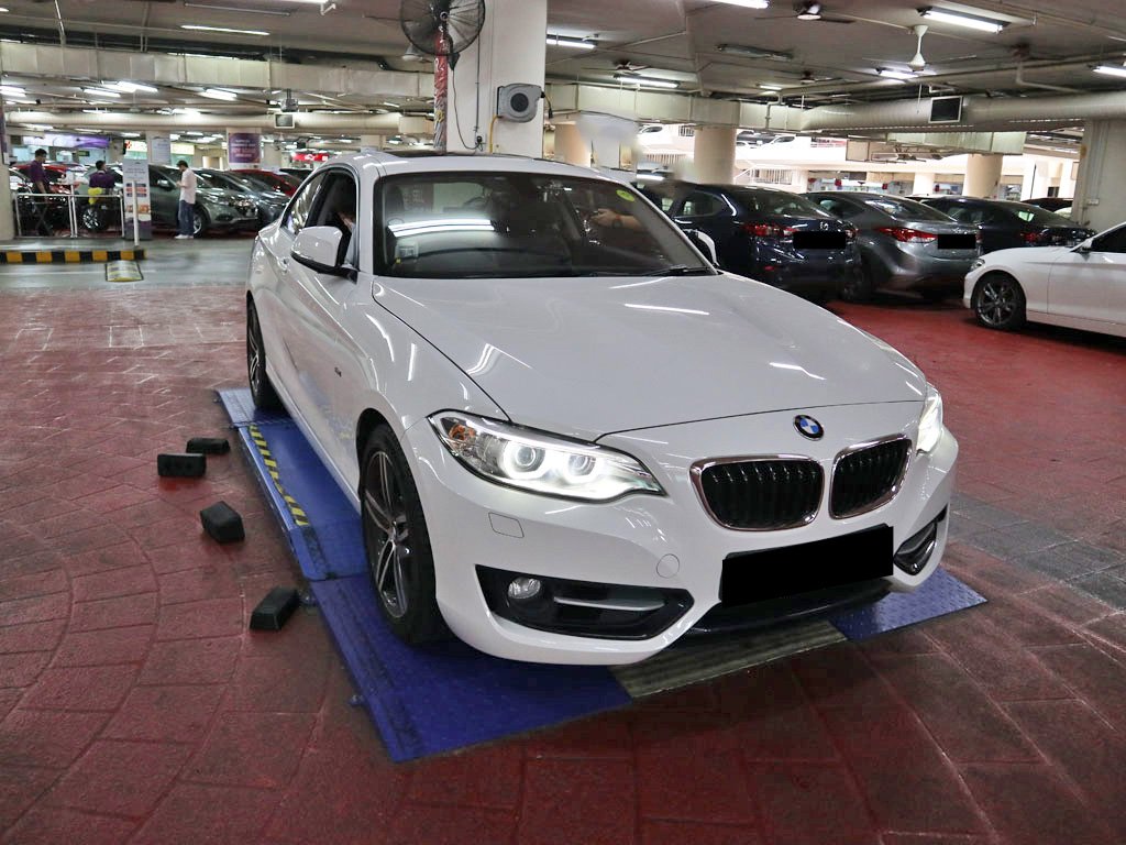 BMW 218I Coupe Sunroof