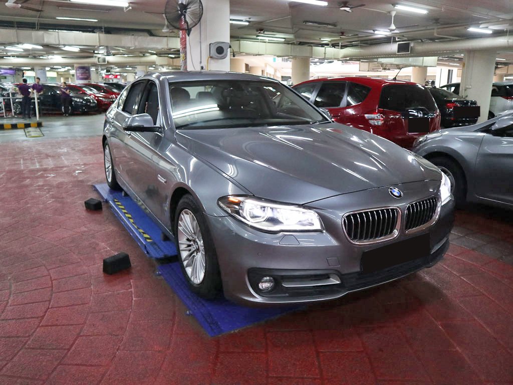 BMW 520I Auto