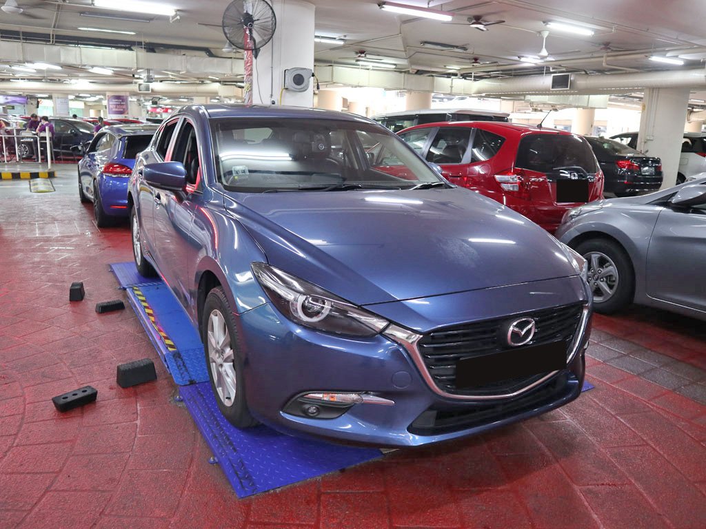 Mazda 3 Hatchback 1.5A Deluxe