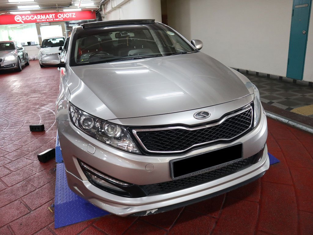 Kia Optima 2.0A Sunroof