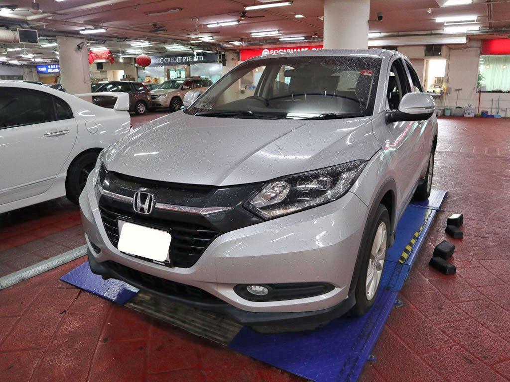 Honda Vezel 1.5X CVT