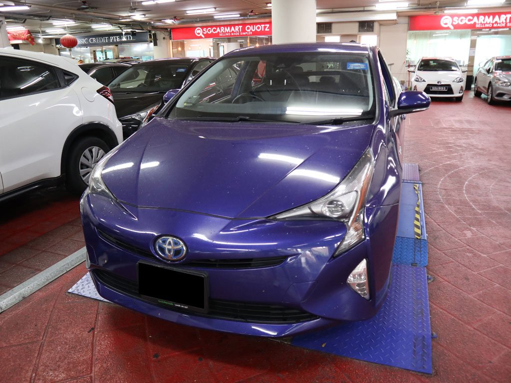 Toyota Prius 1.8S (Hybrid)