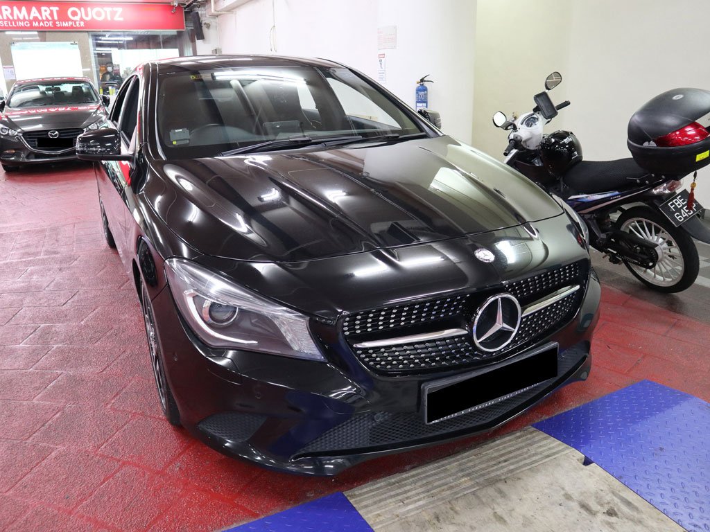 Mercedes Benz CLA180 (R18 BI)