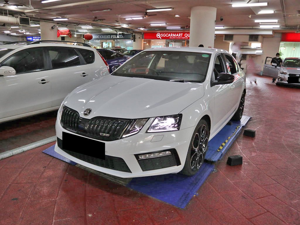 Skoda Octavia RS 2.0A TSI