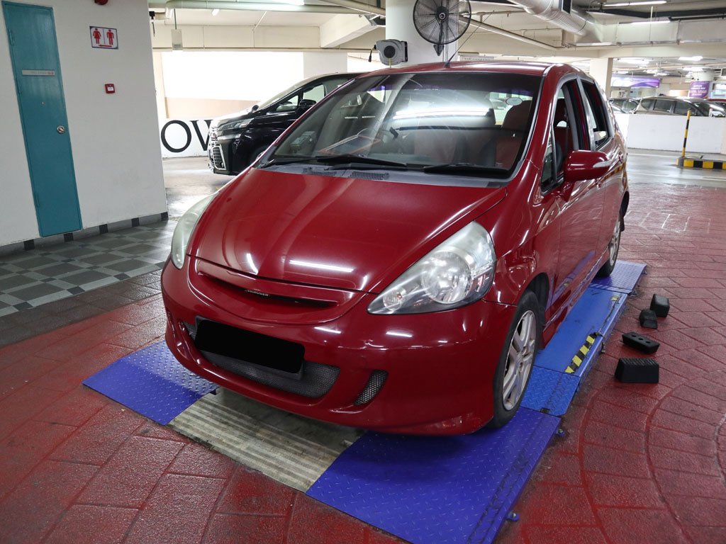 Honda Jazz 1.4A (COE till 11/2027)