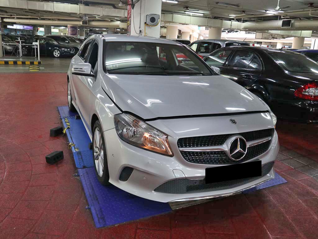Mercedes Benz A180 FL Style (R17 HLG)