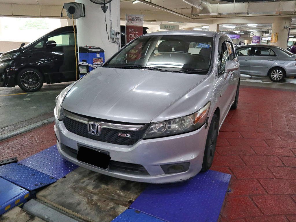 Honda Stream 1.8X A (COE till 10/2023)