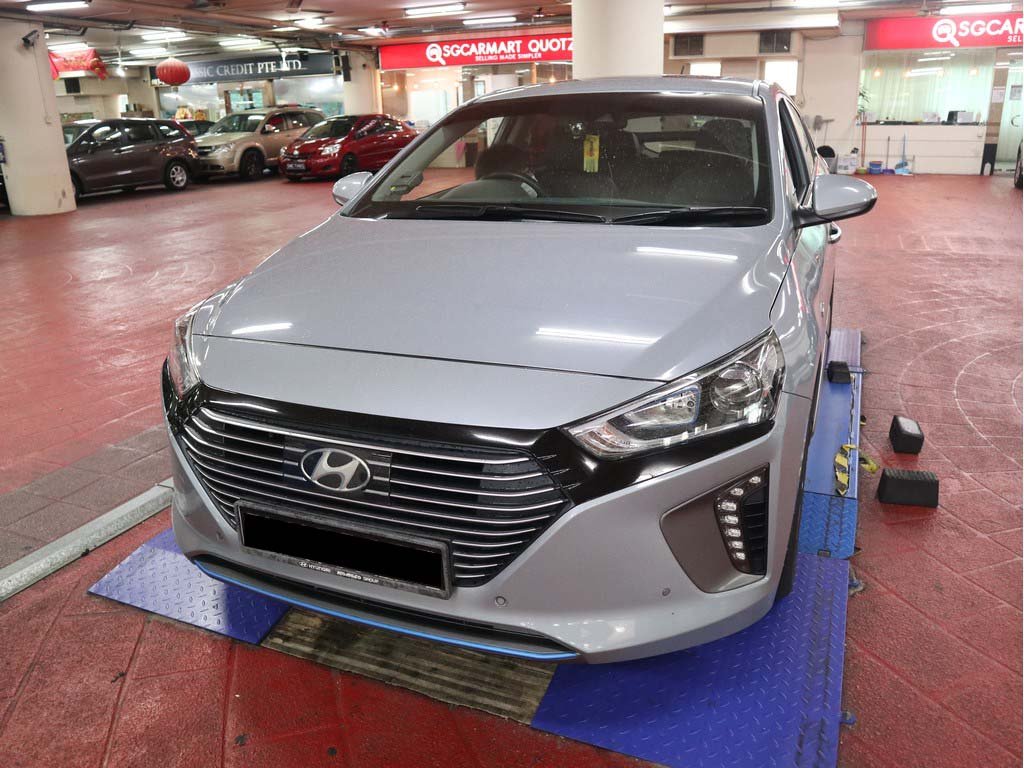 Hyundai AE Ioniq HEV 1.6A (Hybrid)