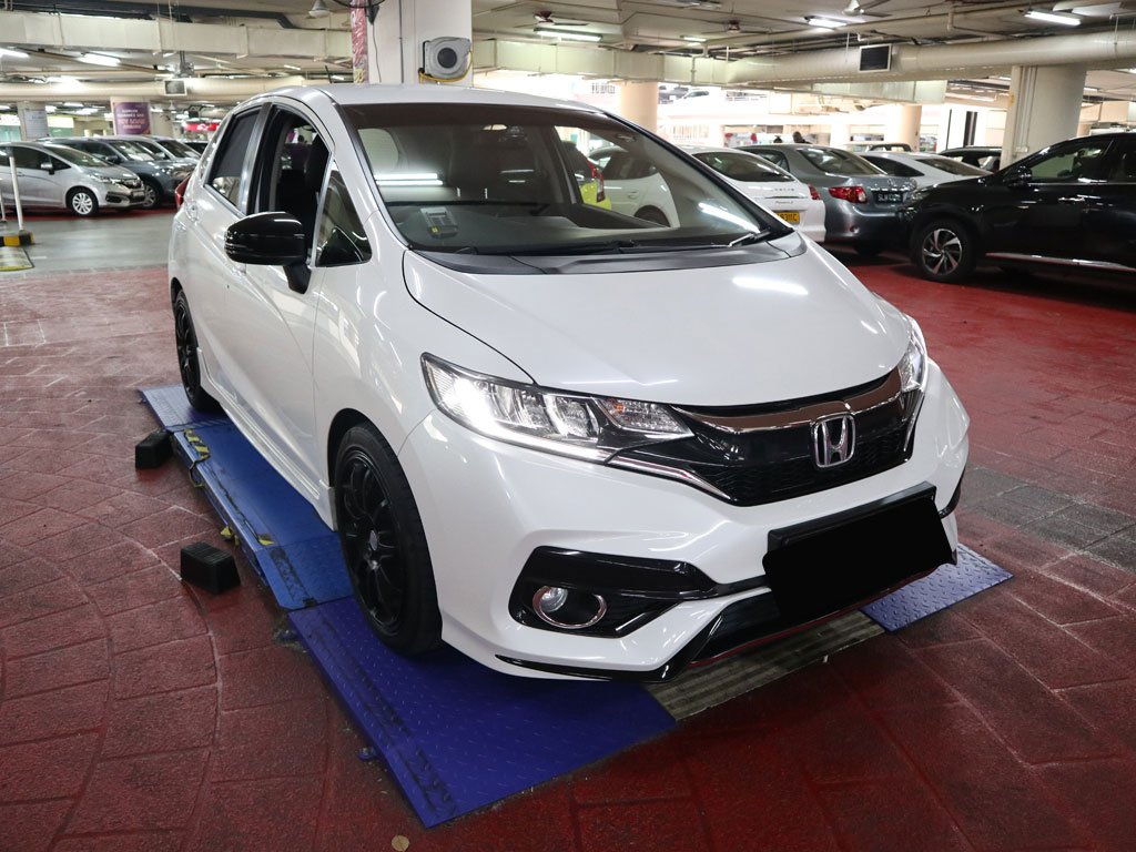 Honda Jazz 1.5A CVT