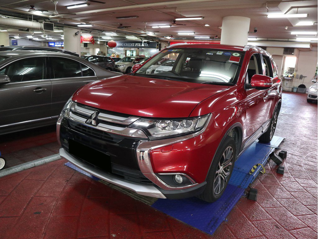 Mitsubishi Outlander 2.4A CVT Sunroof Facelift