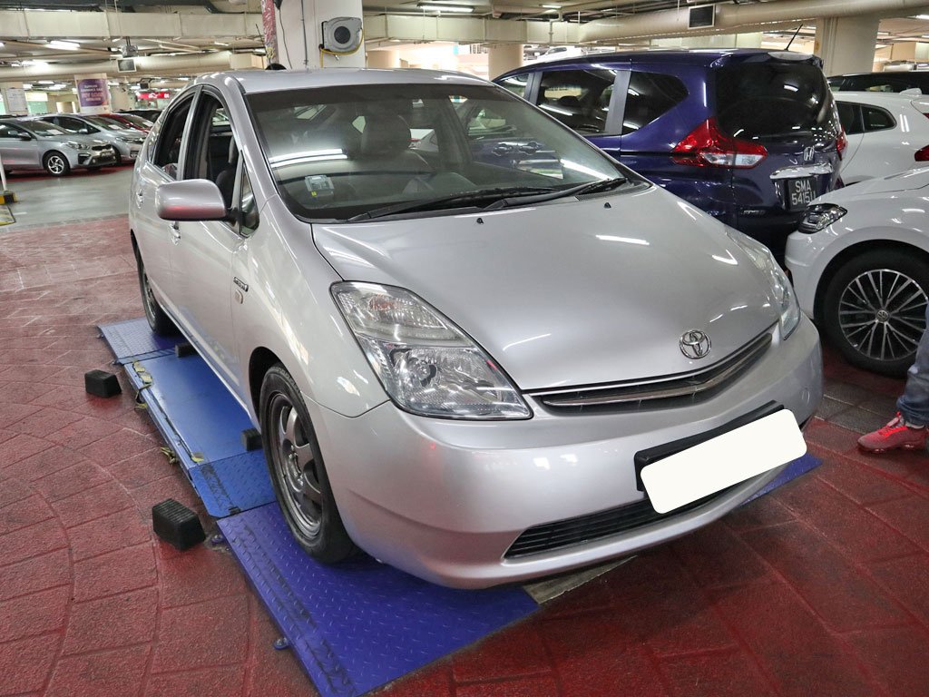 Toyota Prius 1.5A (COE till 04/2029)