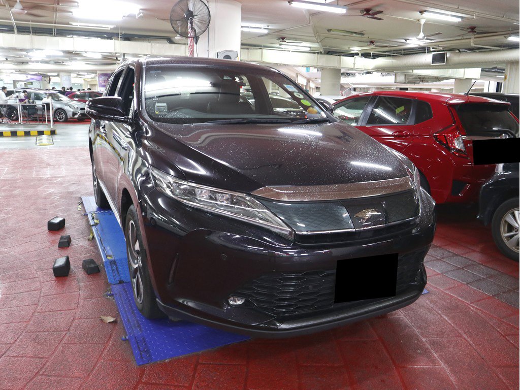 Toyota Harrier G Grade