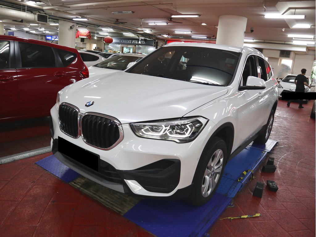 BMW X1 SDrive 18I LED HL