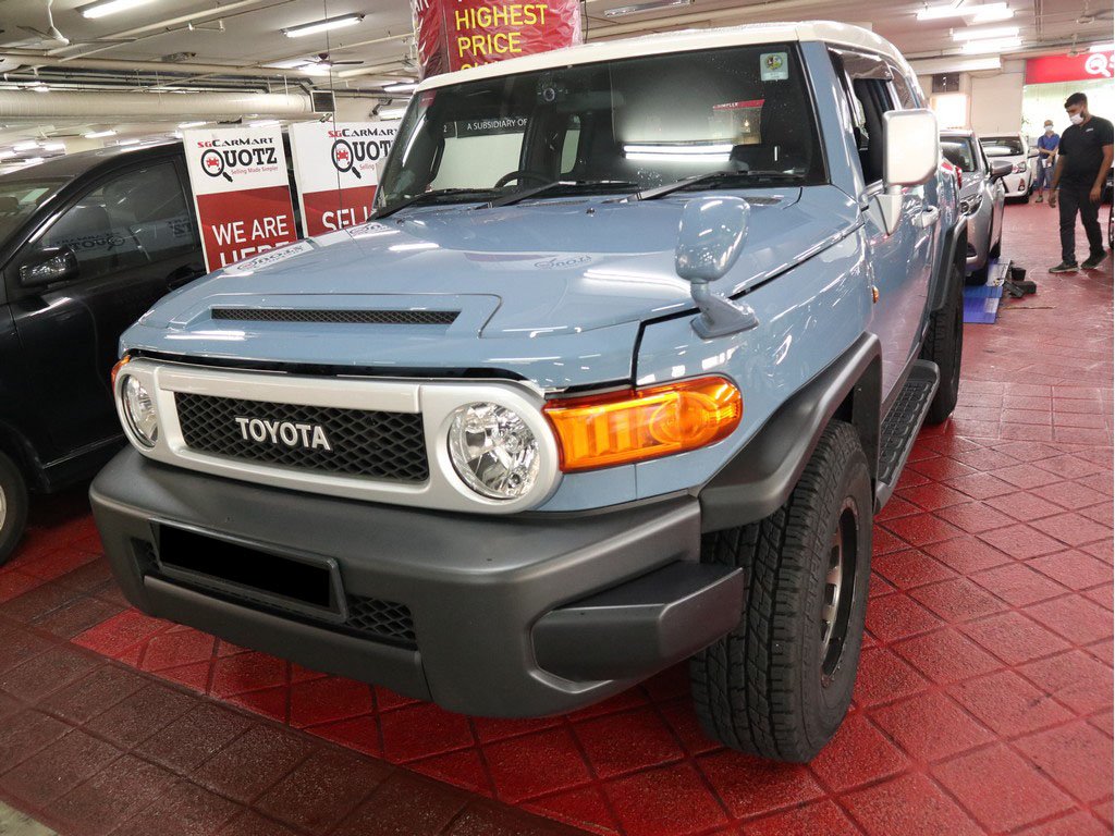 Toyota FJ Cruiser 4.0L Auto