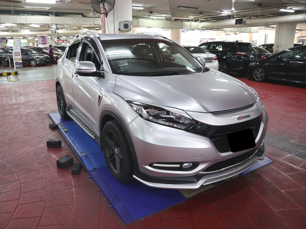 Honda Vezel 1.5X Auto