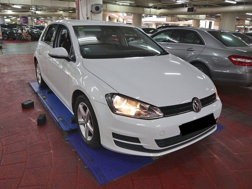 Volkswagen Golf A7 1.2A TSI