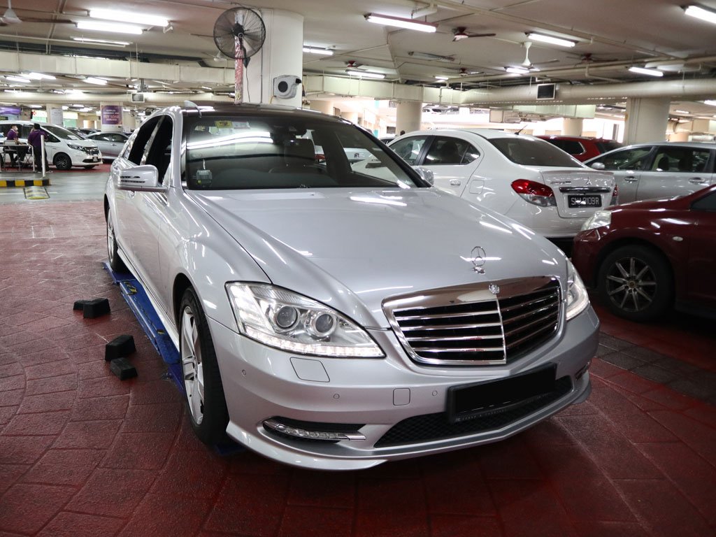 Mercedes Benz S300L Sunroof