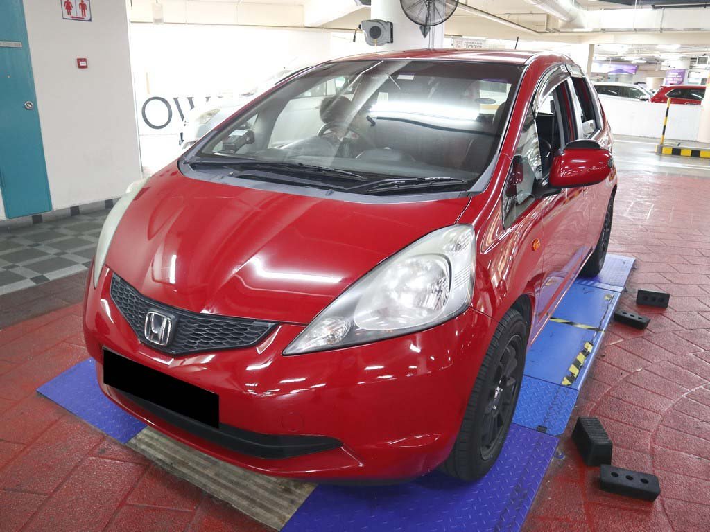 Honda Fit 1.3G A (COE till 02/2023)