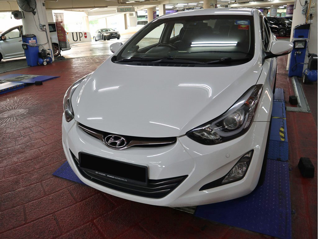 Hyundai Elantra 1.6A