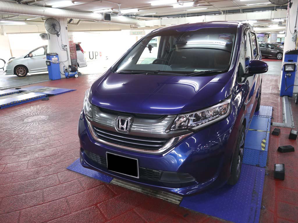 Honda Freed 1.5G Auto (Hybrid)