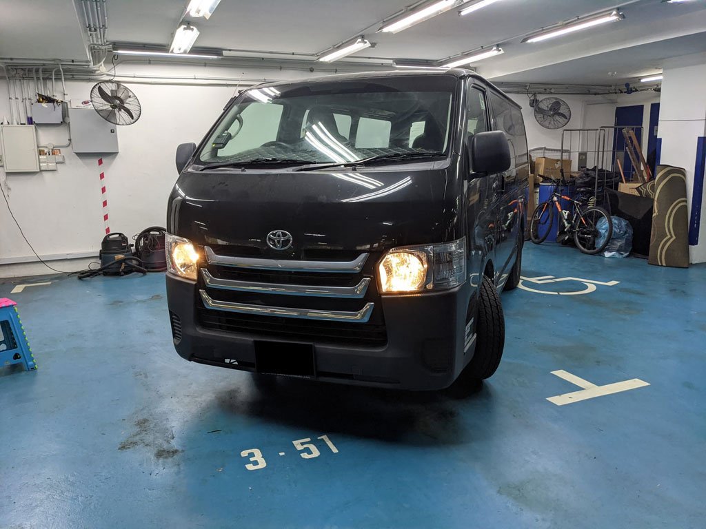 Toyota Hiace 2.5A (COE till 07/27)