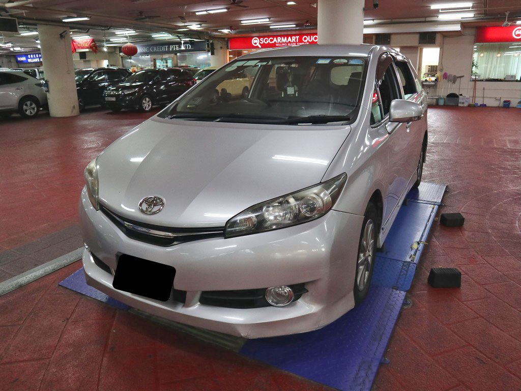 Toyota Wish 1.8A CVT