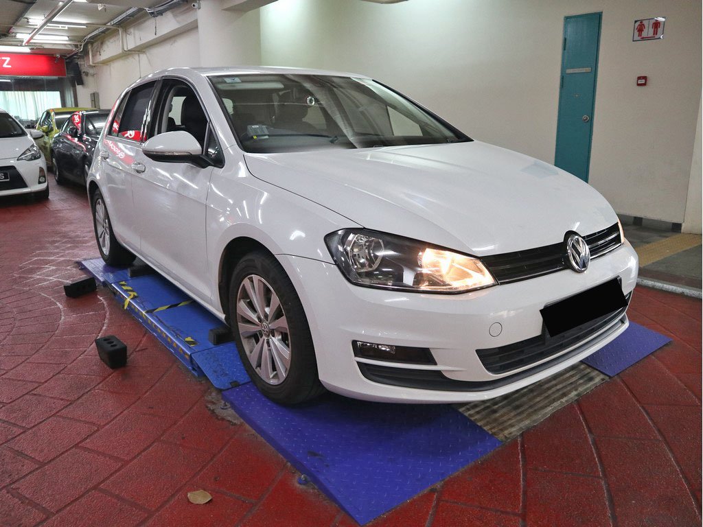 Volkswagen Golf A7 1.4A TSI