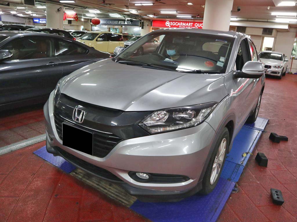 Honda Vezel 1.5X CVT