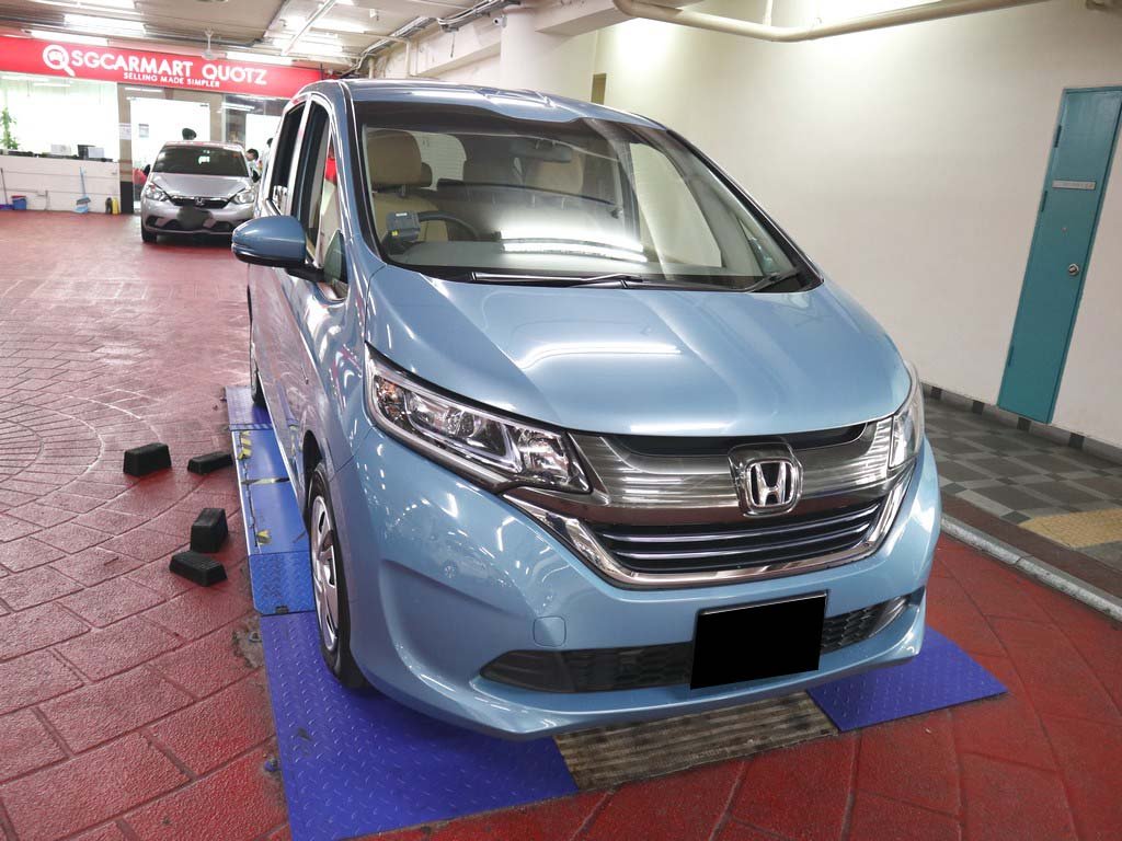 Honda Freed 1.5G Auto (Hybrid)