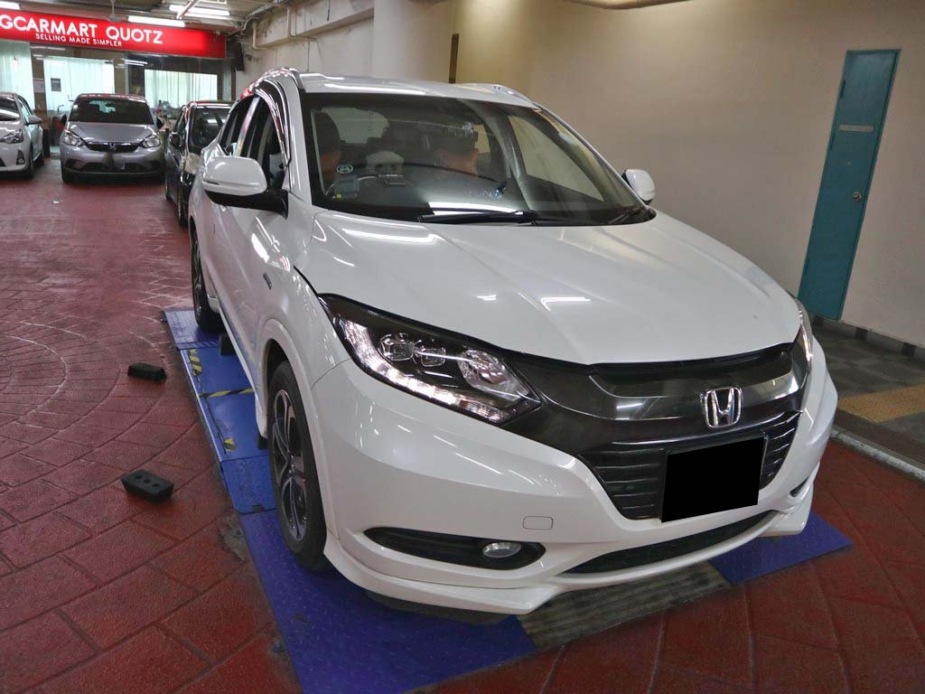 Honda Vezel 1.5Z A (Hybrid)