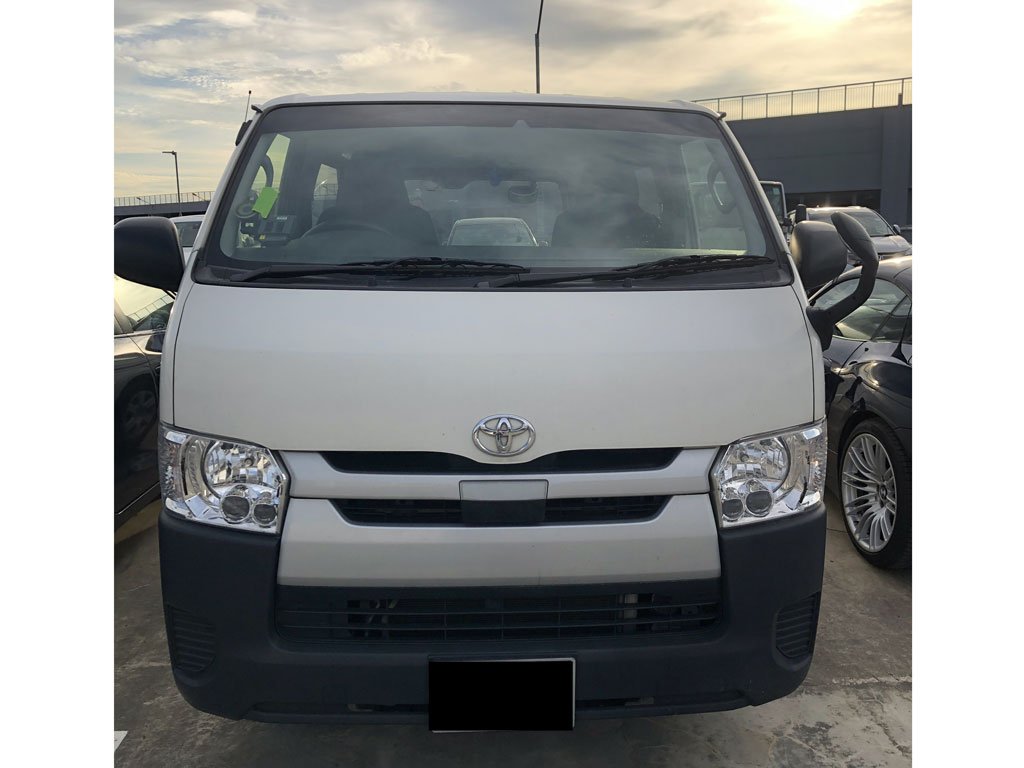 Toyota Hiace DX 2.8A (COE till 02/29)