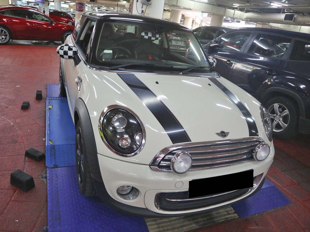 Mini Cooper Hatchback 1.6A