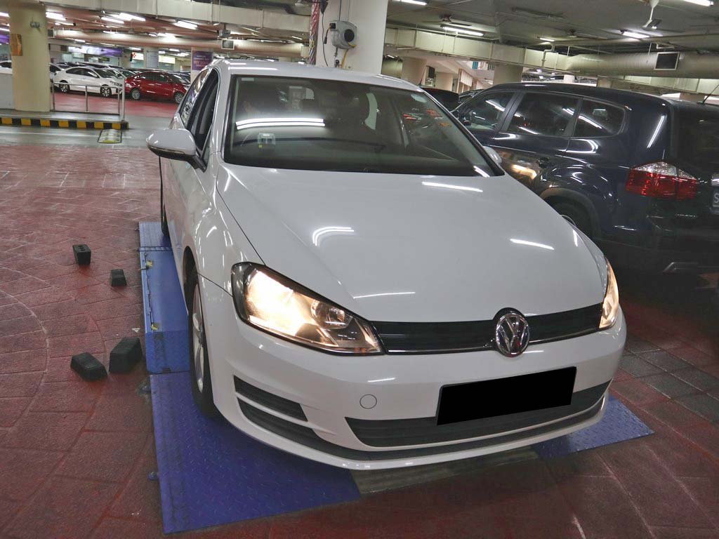 Volkswagen Golf 1.2A TSI