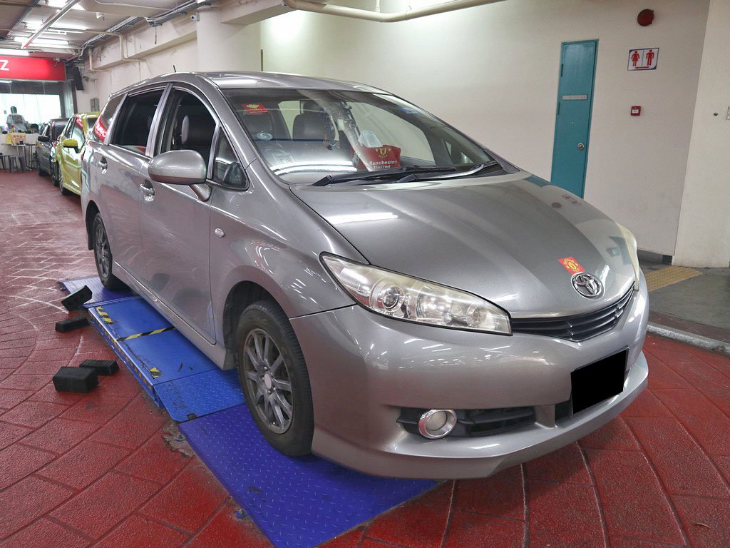 Toyota Wish 1.8A CVT