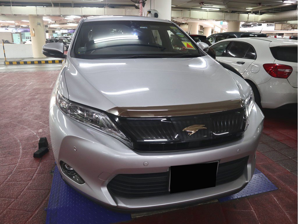 Toyota Harrier 2.0A Premium