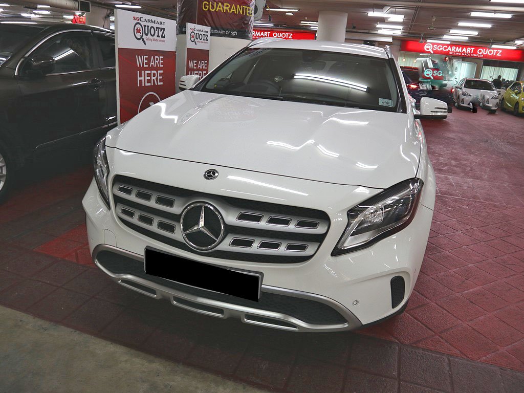 Mercedes Benz GLA180 Urban (R18 LED)