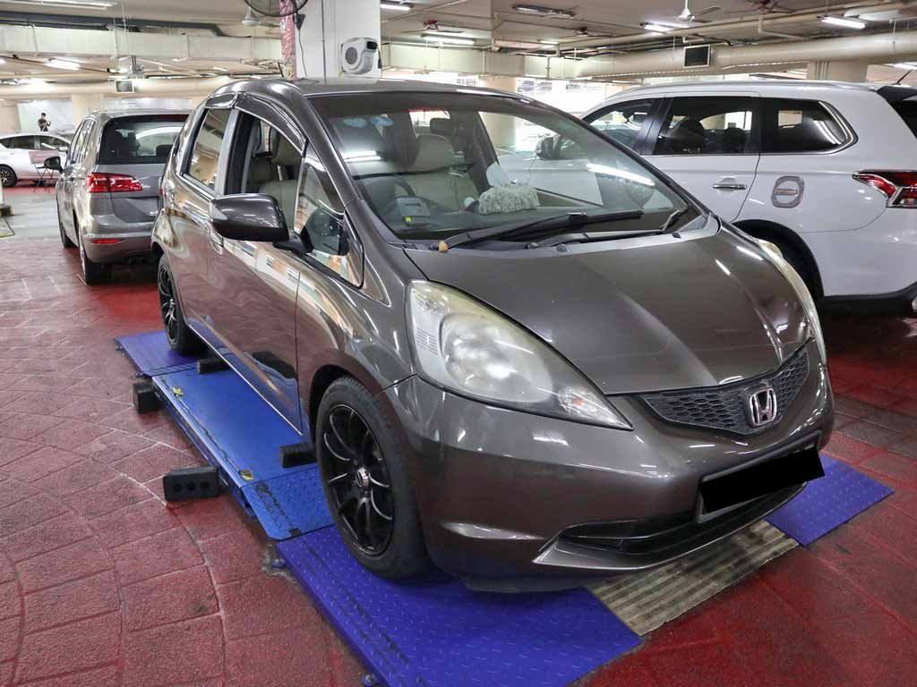 Honda Fit 1.3G A (COE till 11/2027)