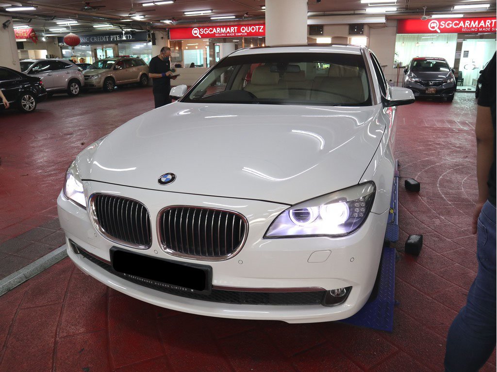 BMW 730LI AT