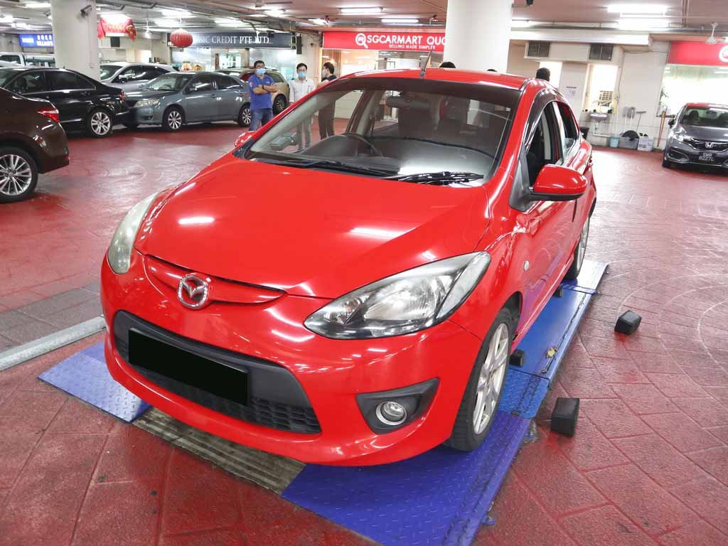 Mazda 2 AT R (COE till 12/2023)